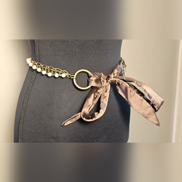 American Eagle Outfitters Accessories - [AEO] Vintage Women's Belt OR Necklace ⭐️ Chain & Pearl Brown Ribbon Loop Tie